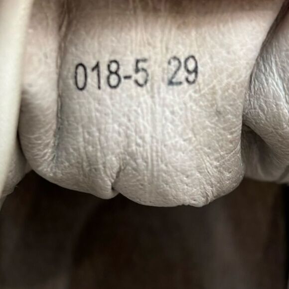 Dior Oblique Black & White B23 High Top Sneaker - Picture 11 of 14